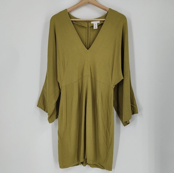 H&M | wide sleeve dress - Picture 1 of 5